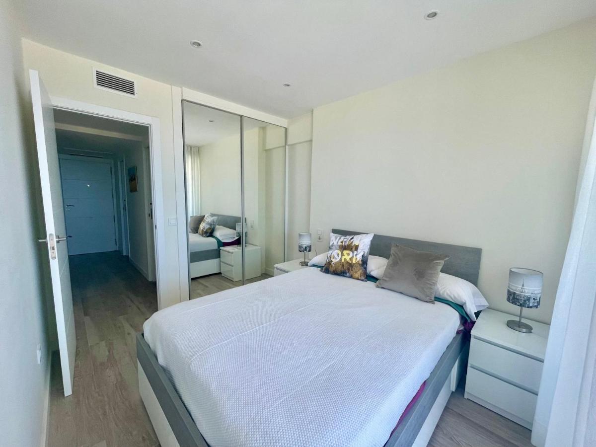 Gemelos 1 Modern Seaviews 貝尼多姆 外观 照片